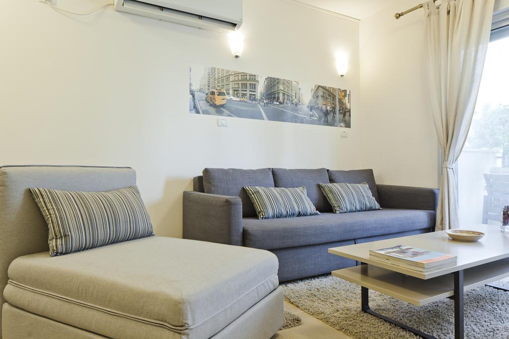 Tlv Suites By The Sea - 2 Rooms Tel Aviv Exterior photo